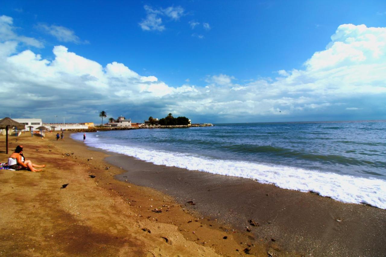 Апартаменты Yate 4, Primera Linea De Playa. Фуэнхирола Экстерьер фото